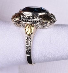 Vintage 14K White Gold Filigree Ring Yellow Gold Leaves Synthetic Spinel Size 7