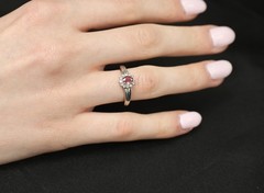 Fine 0.54ct Padparadscha Sapphire & 0.15ct Diamond Platinum Ring Size 7.5, 4.62g