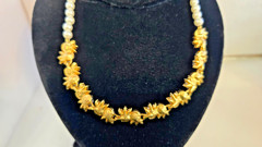 Necklace Elegant Vintage-Style Faux Pearl & Rhinestone Gold Tone Lobster Clasp