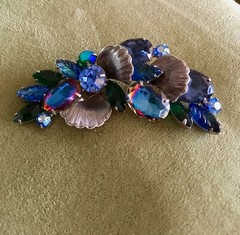 JULIANA D&E BROOCH PIN BOOK PIECE W/ HELIOTROPE WATERMELON RHINESTONES WOW