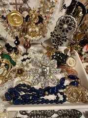 Pretty Junk Jewelry Lot Vintage And Modern Mix 9 1/2 Lbs. For Repurpose Or Craft