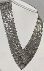 70s Disco Art Deco 18″ Silvertone Mesh V-Neck Bib Collar Statement Necklace