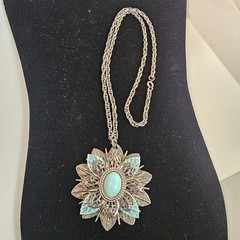 Vintage Southwest style Silver Tone Medallion pendant: Turquoise color cabochon