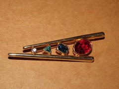 1990s MODERN ART PIN BROOCH GOLD TONE MULTI COLOR RHINESTONES SIGNED KEYES