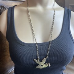 Vintage Dove Swallow Bird Pendant Necklace 26 Inch Rhinestone Gold Animal