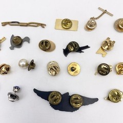 Vtg Lot Of Pins Lapel Pins Tie Tacks Collar Bar Silver And Gold Tone 28 Pieces