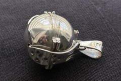 Vintage Mexico 925 Sterling Silver Folding Orb Photo Locket Pendant Sphere