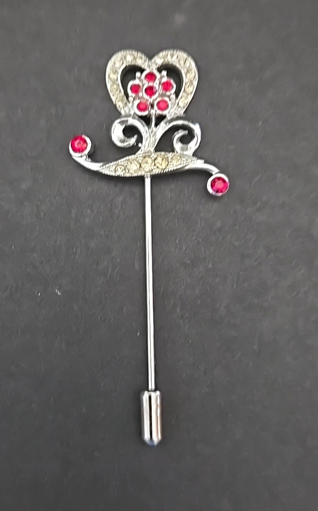 Vintage stick pin heart floral design clear & red rhinestones gold tone
