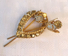 Vtg Gold-tone Lime Green Yellow Rhinestone Dual Flower Pin/Brooch Filigree