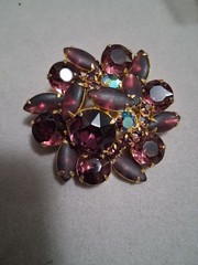 Purple plum prong set rhinestone brooch w/Aurora borealis accent stones, faceted