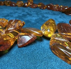 Huge Vintage Amber Necklace 121.9 Grams