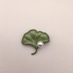 Vintage Green Color Plant Pearls Brooch Pin Flower Brooch For Women Jewelry Gift