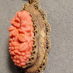 VTG ART DECO Coral Molded Glass Floral Necklace 1930s Glass & Brass 18″ Necklace
