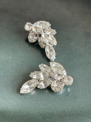 Vintage Signed Weiss Clear Rhinestone Clip-on Earrings