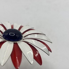 Vintage Enamel Flower Brooch Pin Red White Blue Patriotic Daisy 2.5 In Jewelry