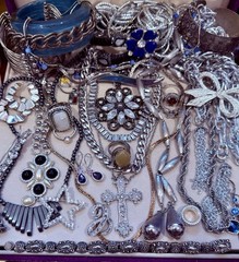 Vintage Estate Costume Jewelry Lot! MONET, NAPIER and more!