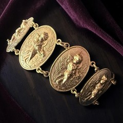 Cherub Panel Link Bracelet Victorian Revival Gold Tone Putti Figural 7 Inch