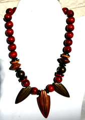 Vtg Carol Dauplaise Necklace Metal Arrowhead Brown Wood Beads Signed 17″