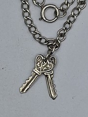 Vintage Sterling Mexico “U & ME” Silver Double Key Charm 7″ Bracelet.