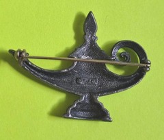 Vintage AJC Signed GENIE’S LAMP w/ Clear Stones Brooch In Pewter