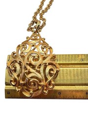 Vintage Crown Trifari Renaissance Teardrop Necklace Pendant Gold Trifarium 28” 8