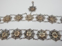 VTG 1940s Asian Silver Spiders on Spider Webs Necklace and Bracelet Set (CF110)