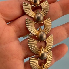 Vintage Art Deco Style Bracelet Gold Tone Fan Link 6.5″ Designer Signed