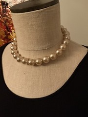 Vintage Large Golden Faux Pearl Knotted Choker Necklace 15.5” Long