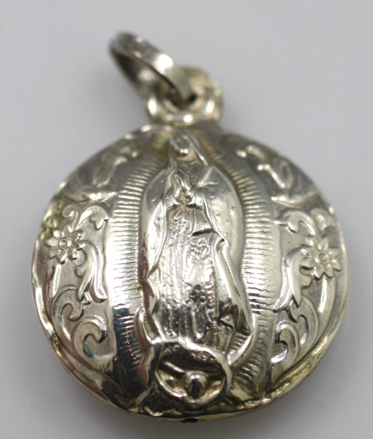 Vintage double sided silver tone Our Lady Mother Mary pendant Catholic charm