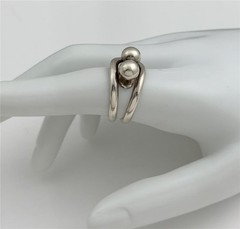 Vintage 925 Sterling Silver Modernist Ring with Twin Ball Design Size 7.5