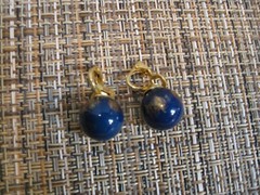 Vintage Jewelry – Brooch Pin, Clip Earrings – Blue w/ Gold – Estate