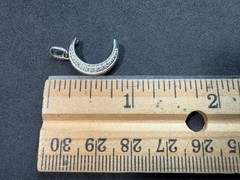 1.22g Vintage Sterling Silver 925 Crescent Moon Pendant Sparkling Accents M