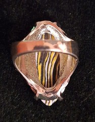 Vtg Boho Silver-tone Ring w Black Yellow & White Lucite Acrylic Stone Size 7.5