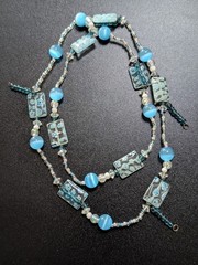 Vintage Y2K Blue Floral Glass & Cat’s Eye Beaded Accent Necklace