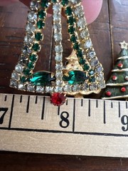 Lot of 4 Vintage Christmas Brooches Pins Trees Bell Rhinestones
