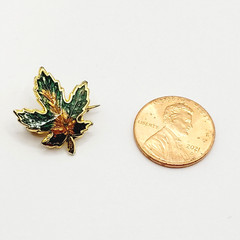 Maple Leaf Tiny Colorful Enamel Metal Vtg Scatter Lapel Necktie or Brooch Pin