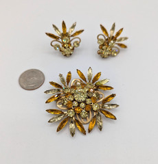 Vintage Judy Lee Rhinestone Brooch Earrings Set Topaz Color Yellow Flowers