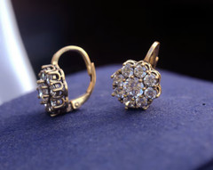 14K Yellow Gold Plated Vintage Style Flower Earrings Pen Tester Pass Moissanite