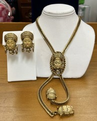 Vintage Selro Selini Gold Tone Asian Princess Bolo Necklace And Clip On Earrings