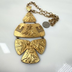 Vintage Castlecliff Necklace Bib Style Brutalist Gold Tone Statement Pendant 16″
