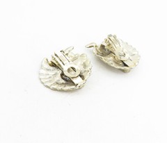 925 Sterling Silver Vintage Sculpted Woman Non Pierce Drop Earrings EG4370