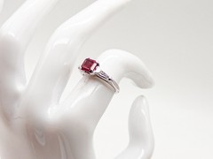 Vintage 1940s $5000 1.40ct Natural NO HEAT RUBY VS G Diamond Platinum Ring