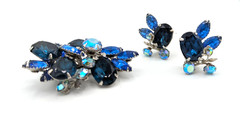 Vintage Celebrity Blue AB Rhinestone Brooch Clip On Earrings Set Demi Parure