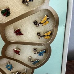 Lot Of Deco Retro & Vintage Small Scatter & Stick Pins Various Designs & Animals