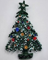 Vintage Christmas Tree Brooch VTG Rhinestone Ornaments And Snowy Branches