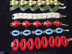 Lot of 6 1950’s Thermoset Bracelets Red, Blue, Green, White & Yellow