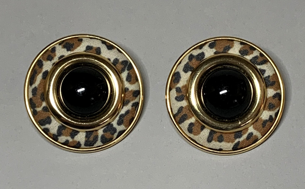 Vtg 80s Leopard Print Cabochon Faux Stone Center Gold Tone 1.5″ Clip On Earrings