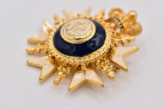 Vintage Crown Anchor Brooch Blue Enamel Crest Military Nautical Pin 1980s BinAL