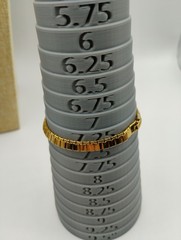 7.25″ Monet Signed Gold Tone Expandable Bracelet Rectangular Link