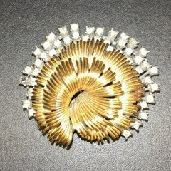 Lot Of 5 Vintage Brooches, Four With Missing Rhinestones & One With Broken Clasp
